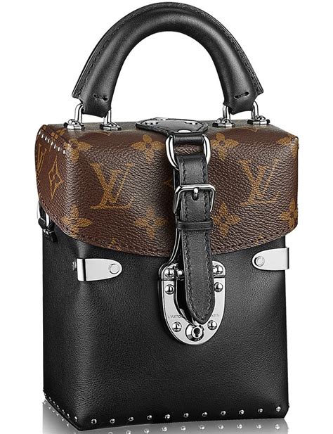 louis vuitton reversed monogram camera box bag